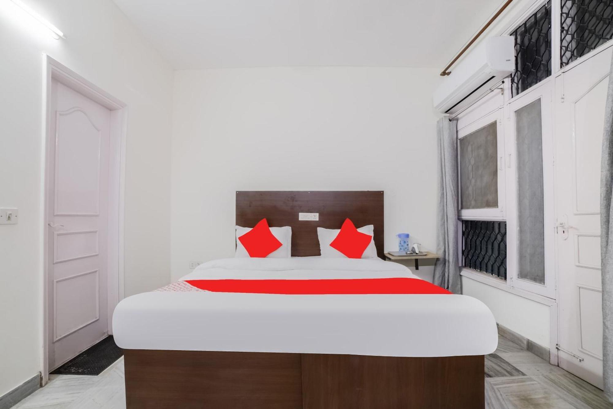 Hotel O Green Villa New Delhi Exterior photo